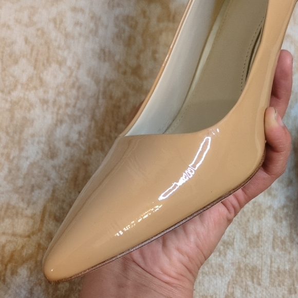 Coach Grand Nude Patent Leather Pumps for Office – Size 8.5B - Picture 12 of 13